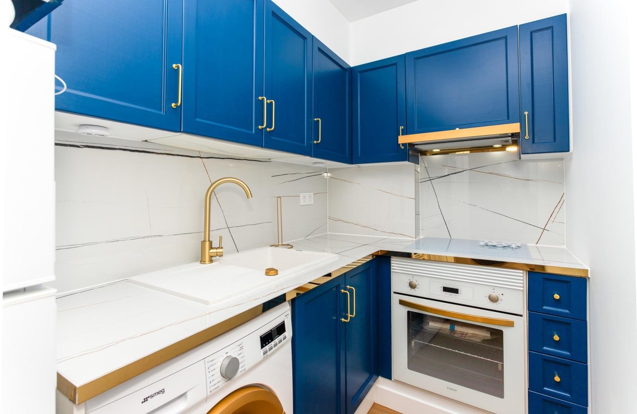 Revente - Appartement -
Torrevieja - Centro