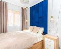 Revente - Appartement -
Torrevieja - Centro