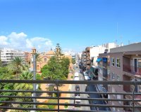 Revente - Appartement -
Torrevieja - Centro