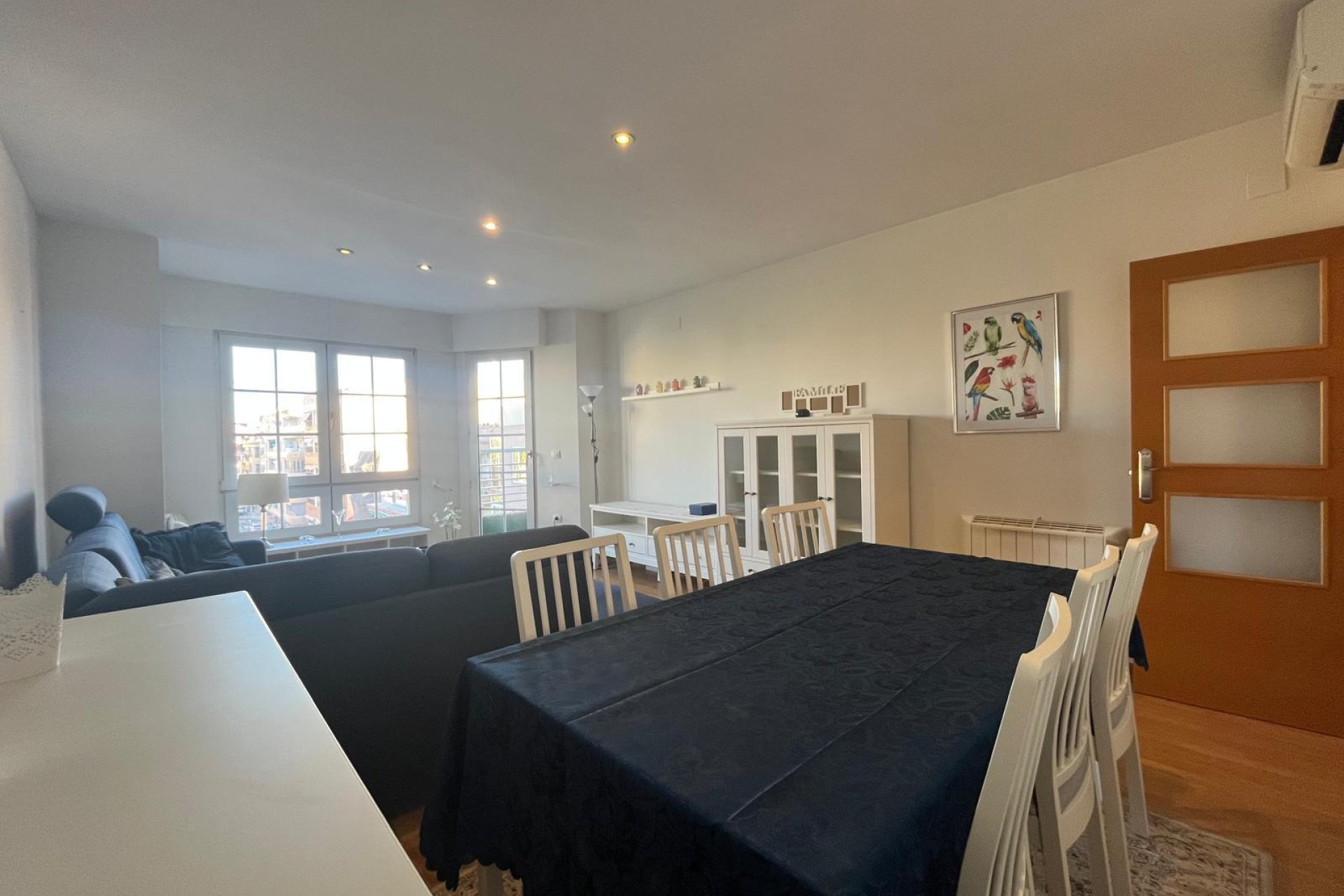 Revente - Appartement -
Torrevieja - Centro