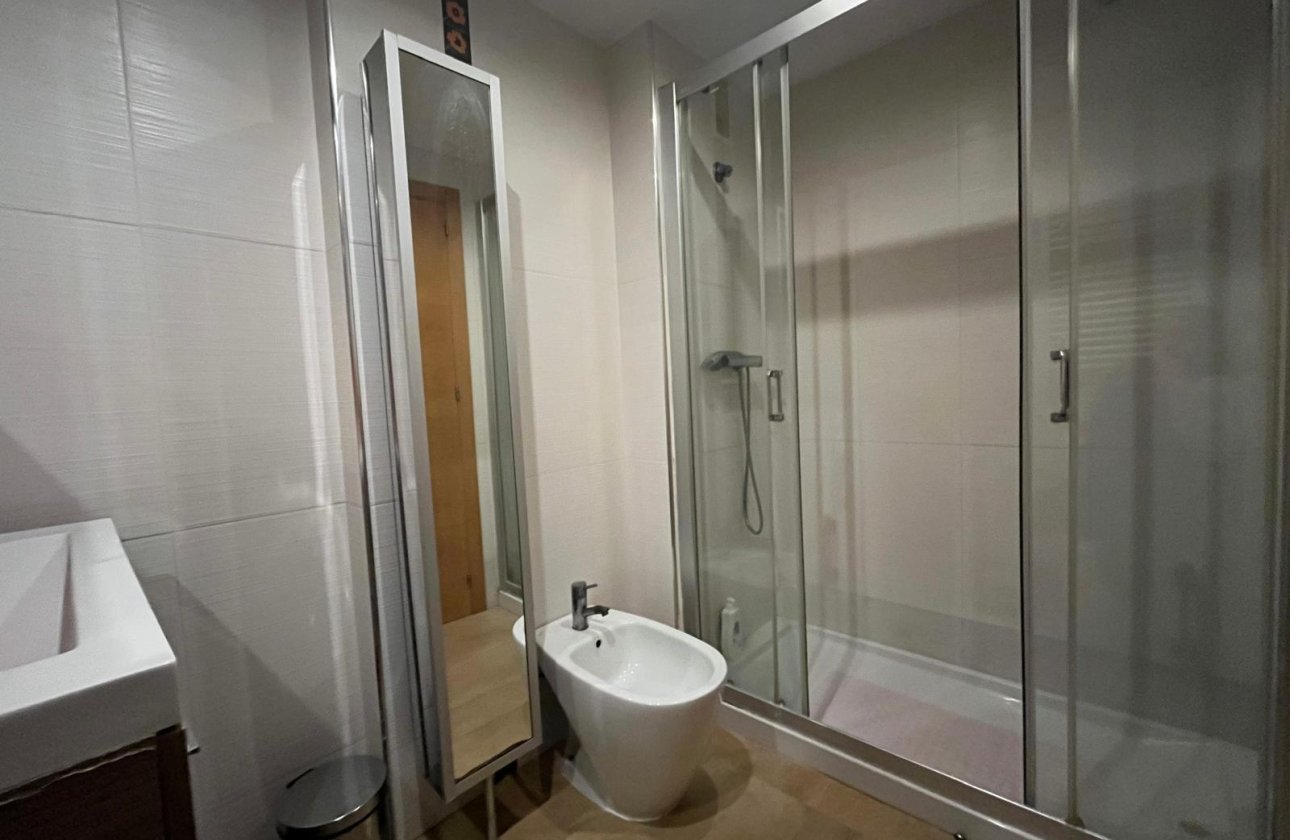 Revente - Appartement -
Torrevieja - Centro