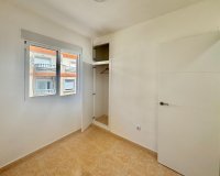 Revente - Appartement -
Torrevieja - Centro