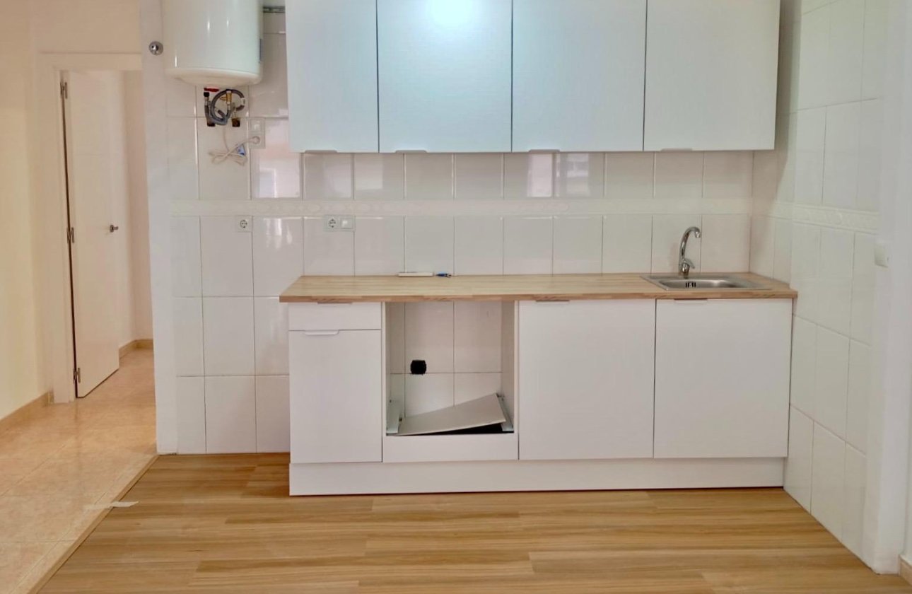 Revente - Appartement -
Torrevieja - Centro