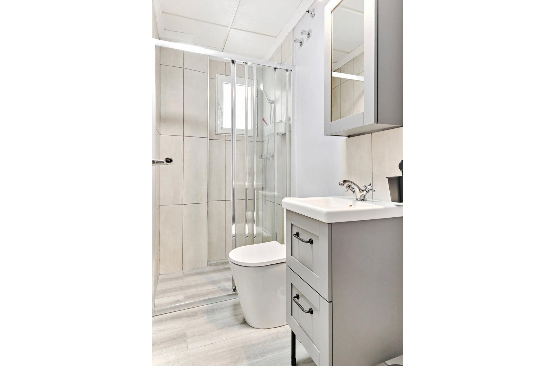 Revente - Appartement -
Torrevieja - Centro