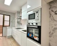 Revente - Appartement -
Torrevieja - Centro