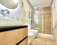 Revente - Appartement -
Torrevieja - Centro