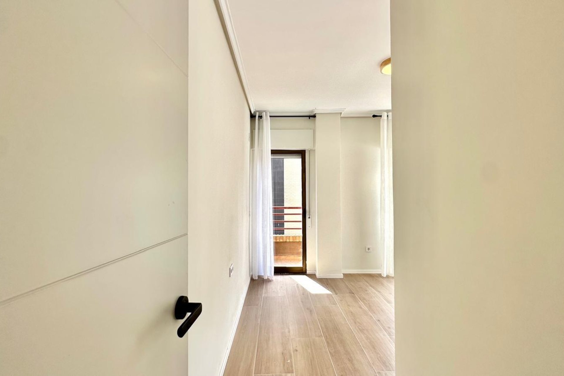 Revente - Appartement -
Torrevieja - Centro