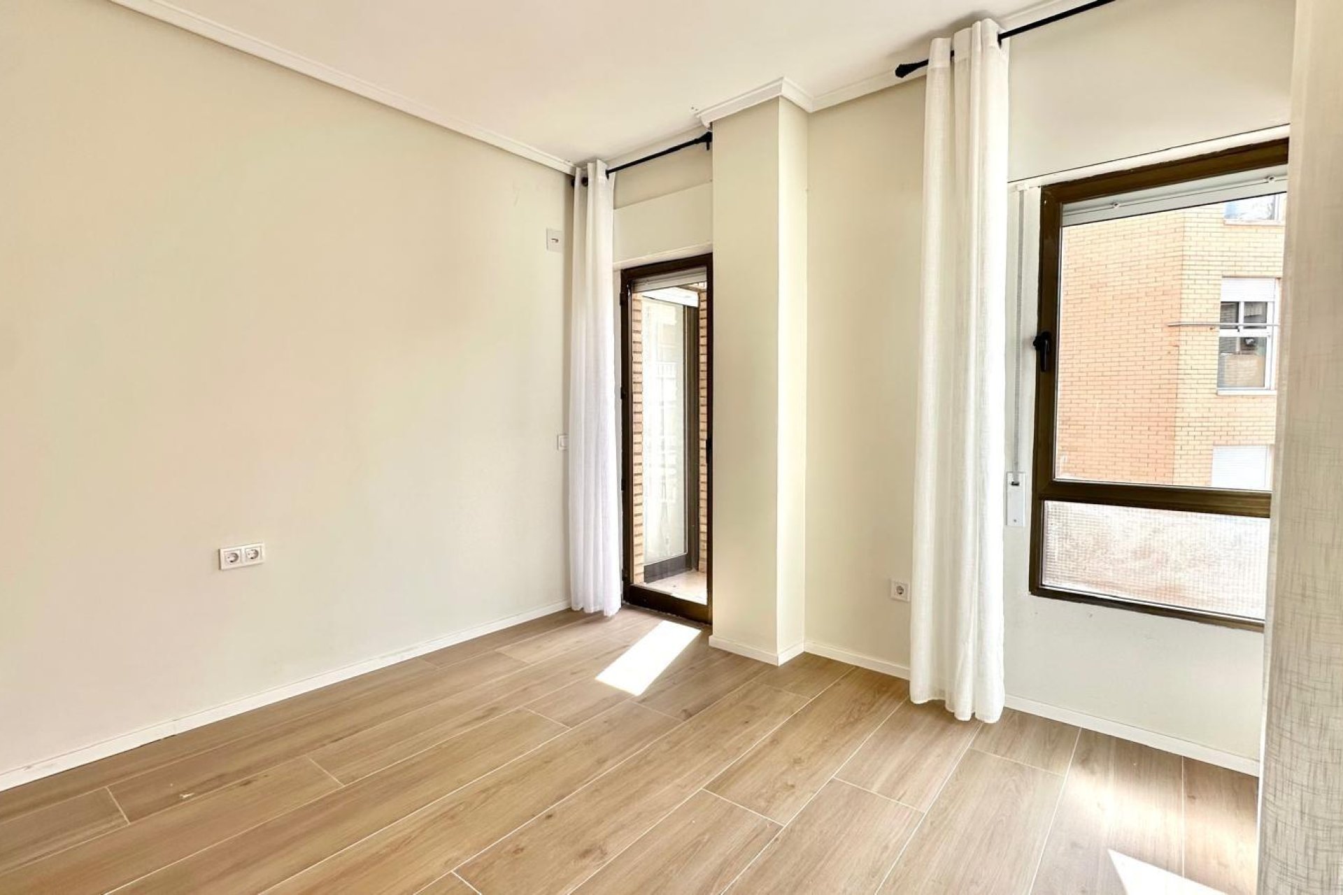 Revente - Appartement -
Torrevieja - Centro
