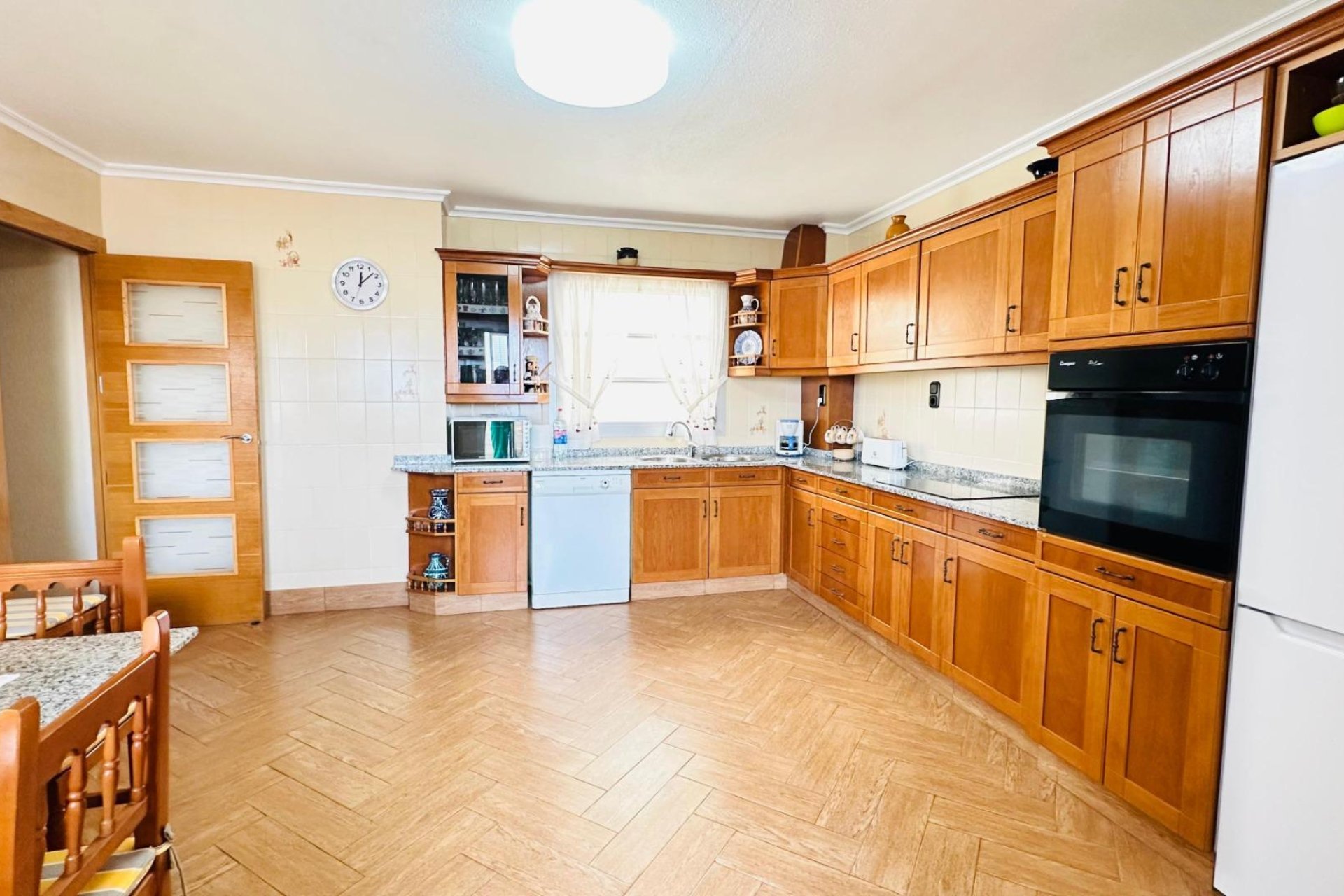 Revente - Appartement -
Torrevieja - Centro