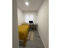 Revente - Appartement -
Torrevieja - Centro