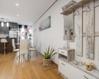 Revente - Appartement -
Torrevieja - Centro