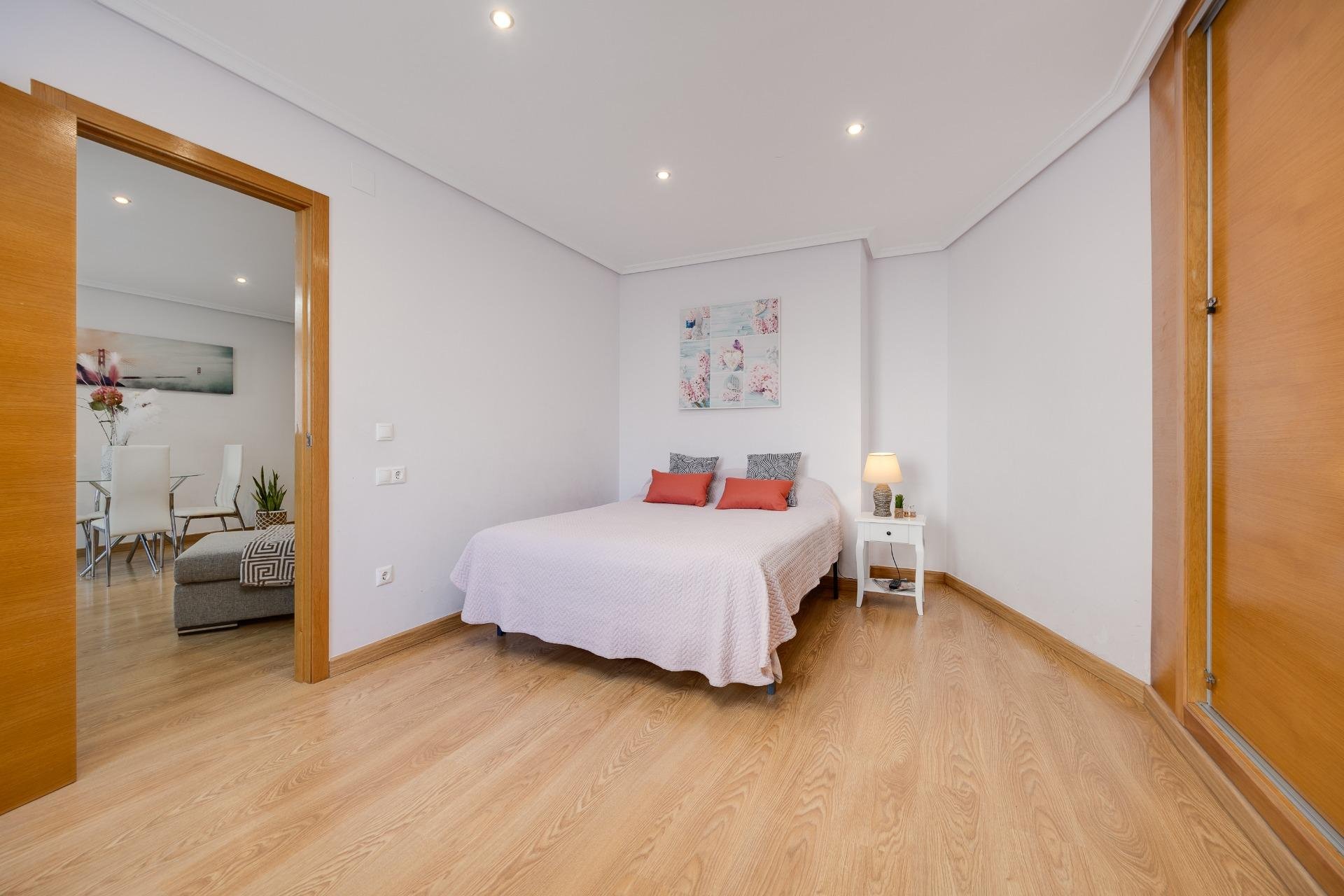 Revente - Appartement -
Torrevieja - Centro