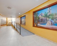 Revente - Appartement -
Torrevieja - Centro