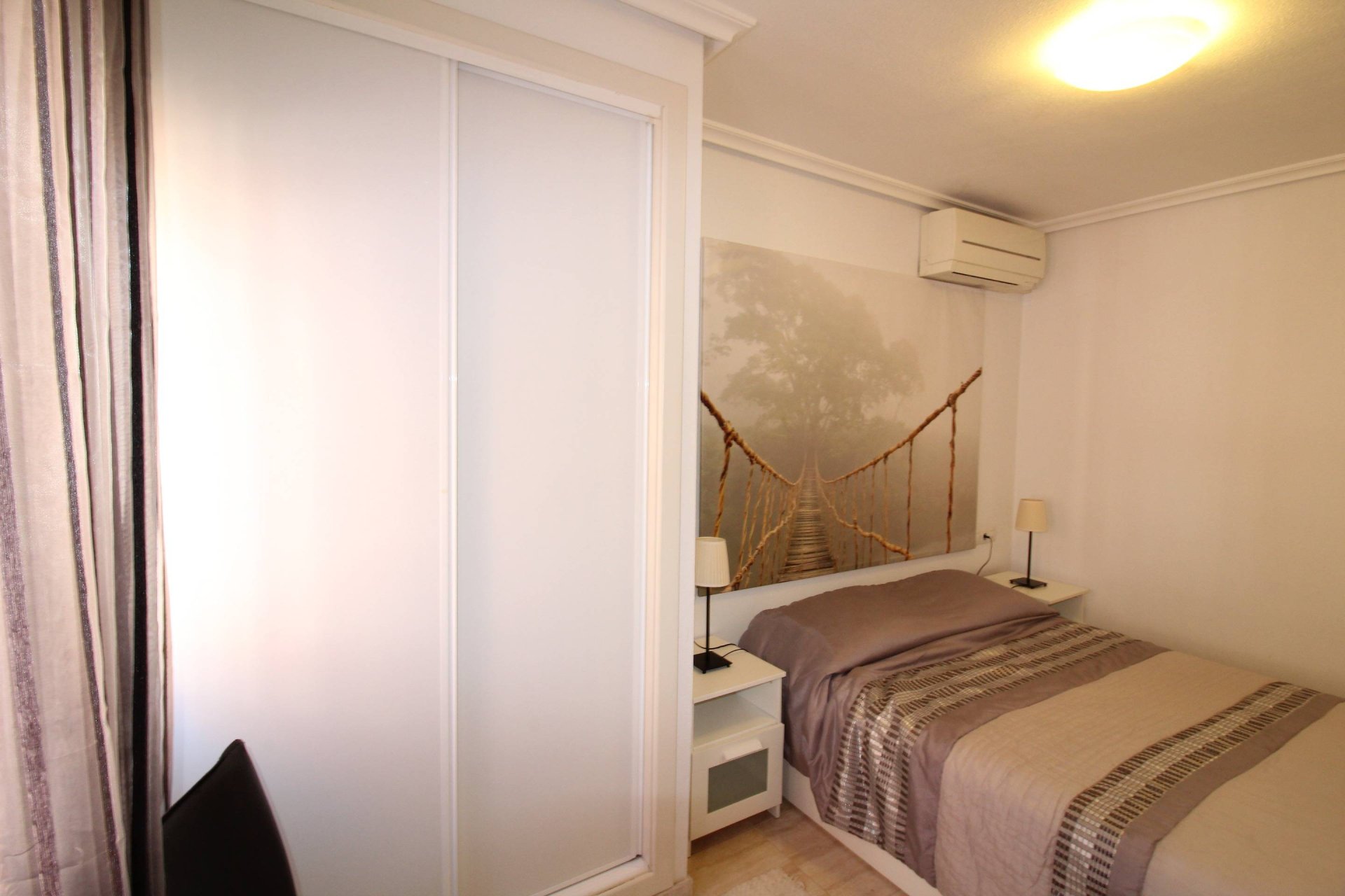 Revente - Appartement -
Torrevieja - Centro