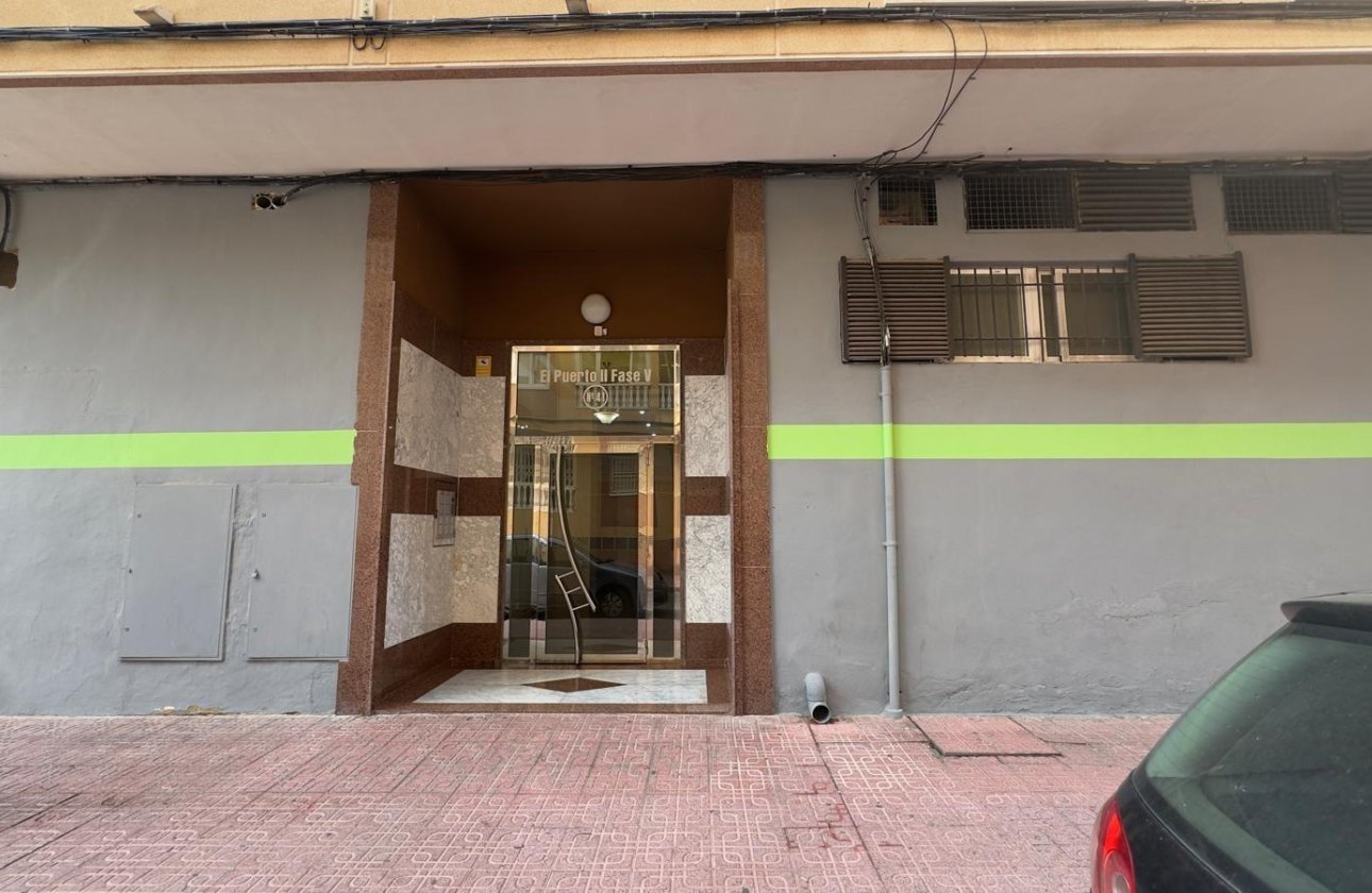 Revente - Appartement -
Torrevieja - Centro