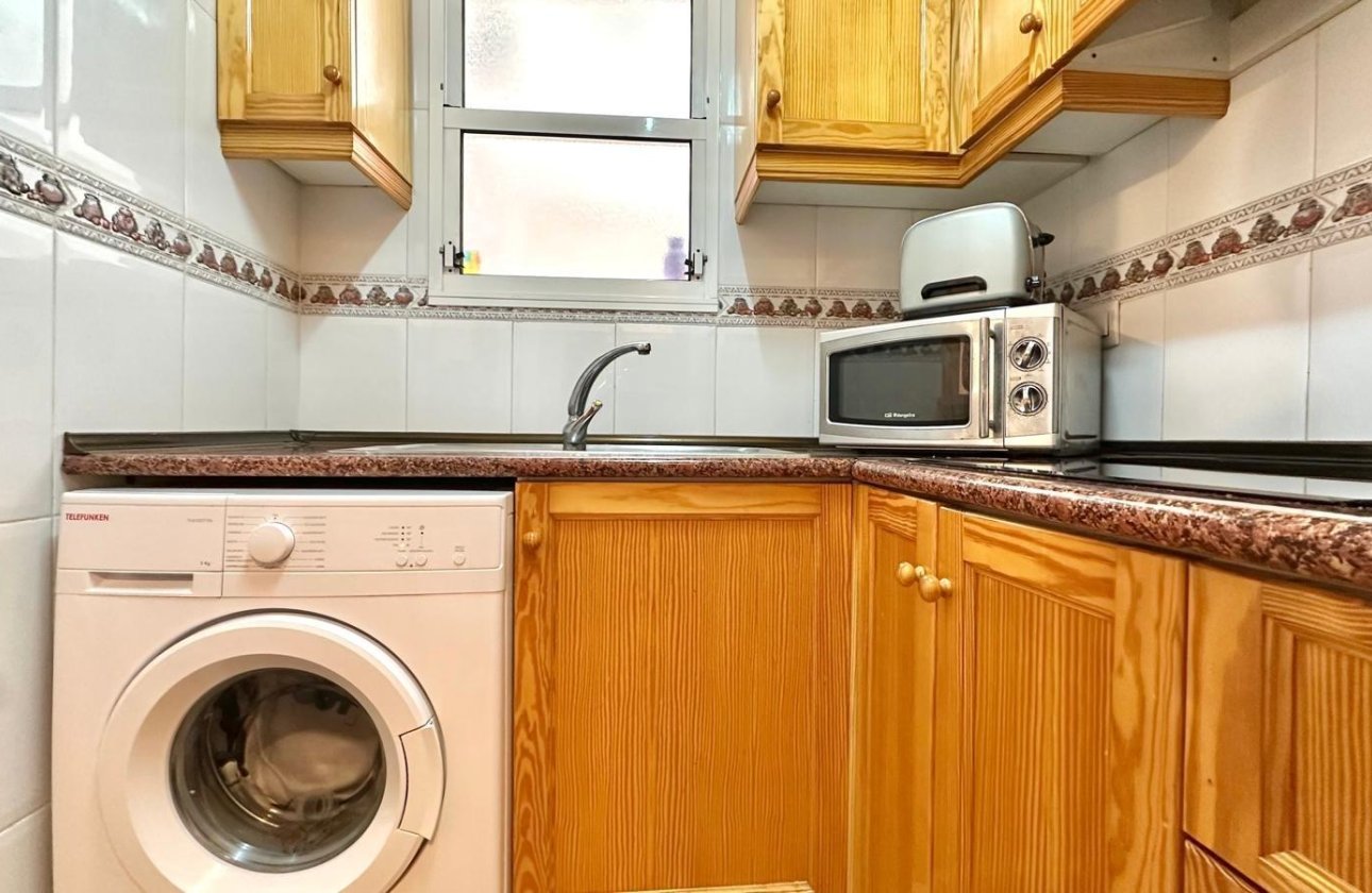 Revente - Appartement -
Torrevieja - Centro