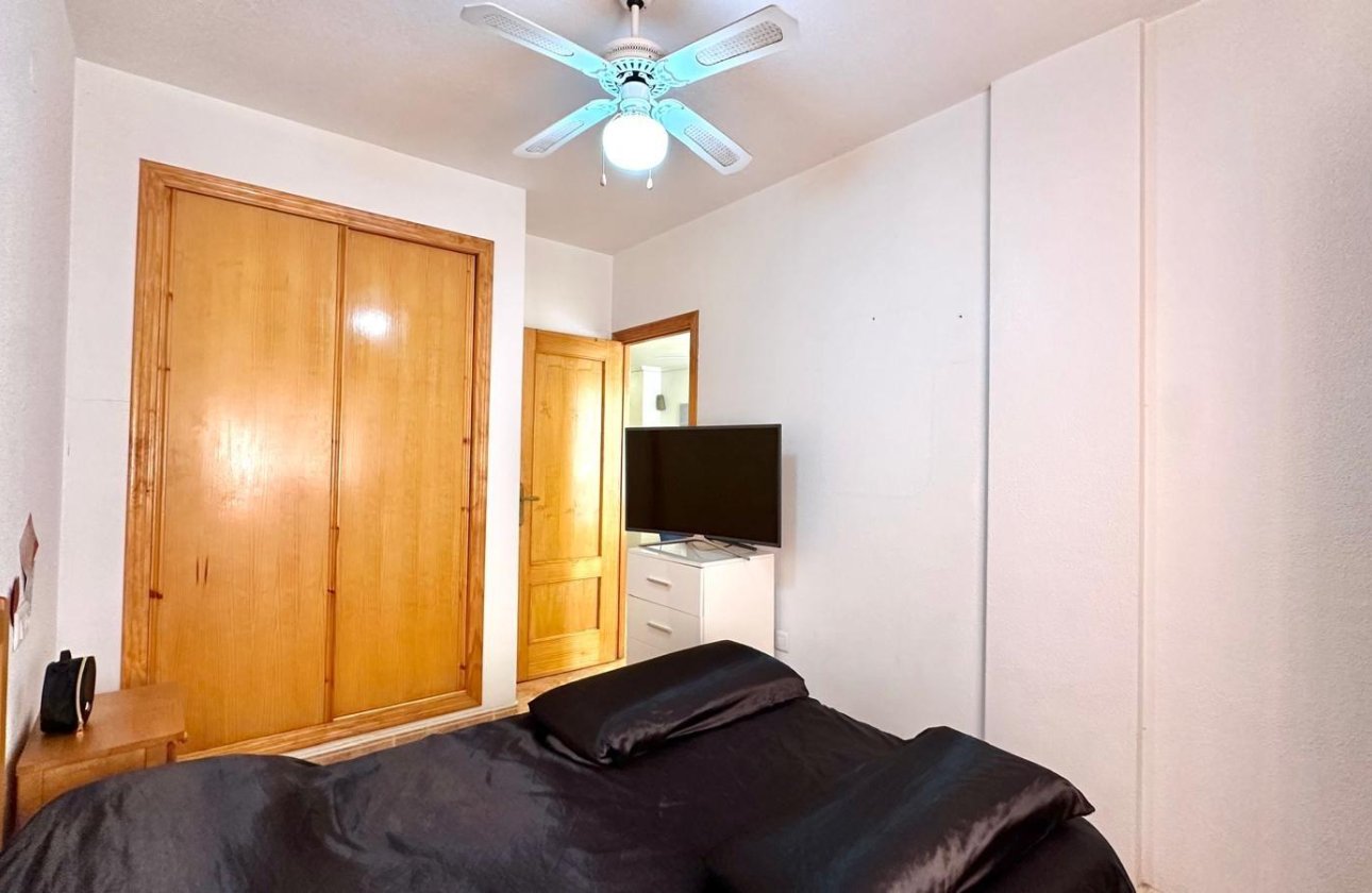 Revente - Appartement -
Torrevieja - Centro