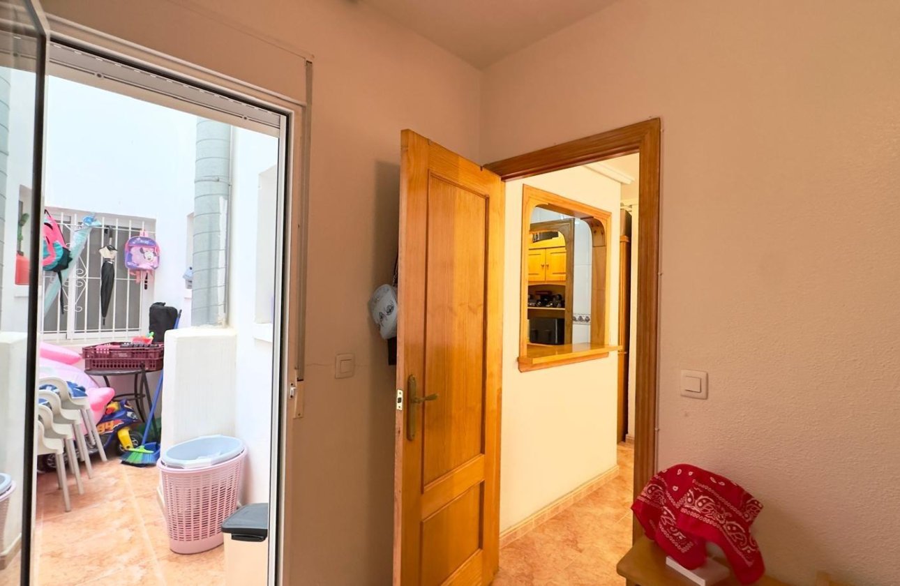 Revente - Appartement -
Torrevieja - Centro