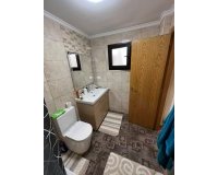 Revente - Appartement -
Torrevieja - Centro