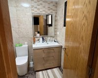 Revente - Appartement -
Torrevieja - Centro