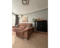 Revente - Appartement -
Torrevieja - Centro