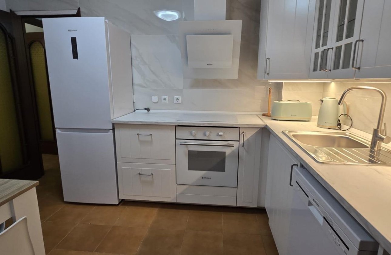 Revente - Appartement -
Torrevieja - Centro