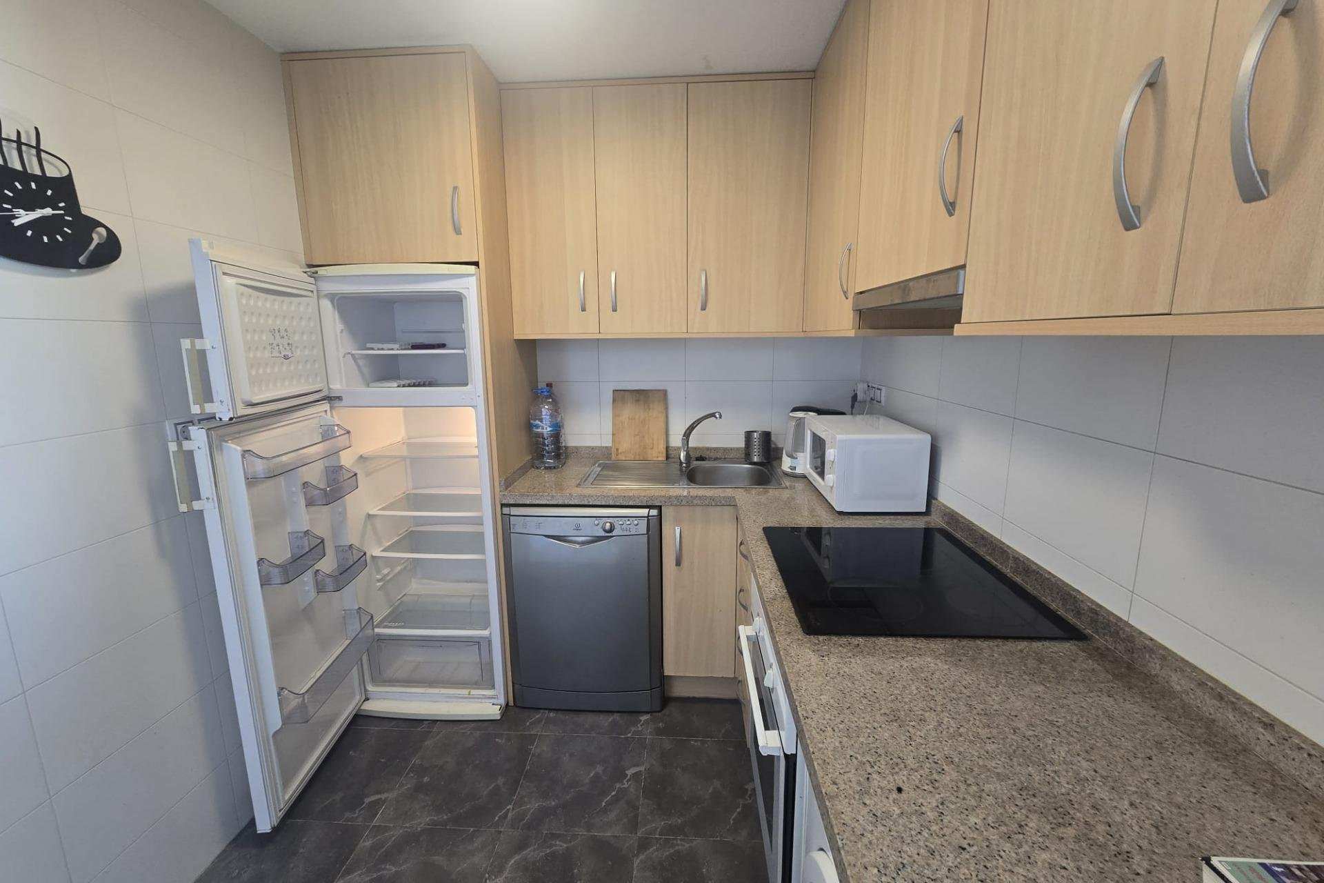 Revente - Appartement -
Torrevieja - Centro