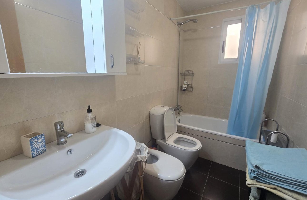 Revente - Appartement -
Torrevieja - Centro