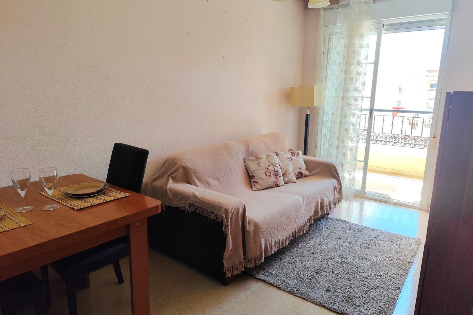 Revente - Appartement -
Torrevieja - Centro