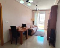 Revente - Appartement -
Torrevieja - Centro