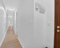 Revente - Appartement -
Torrevieja - Centro