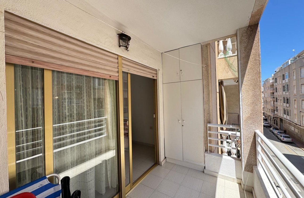 Revente - Appartement -
Torrevieja - Centro