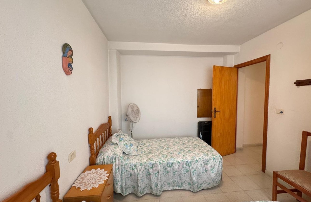 Revente - Appartement -
Torrevieja - Centro