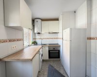 Revente - Appartement -
Torrevieja - Centro