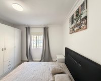 Revente - Appartement -
Torrevieja - Centro