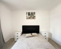 Revente - Appartement -
Torrevieja - Centro
