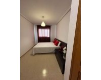 Revente - Appartement -
Torrevieja - Centro