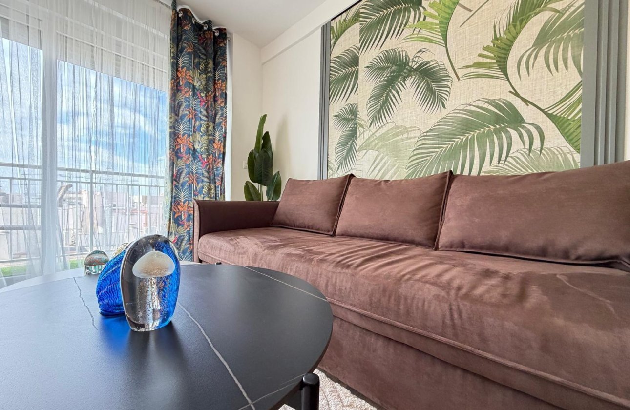 Revente - Appartement -
Torrevieja - Centro
