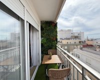 Revente - Appartement -
Torrevieja - Centro