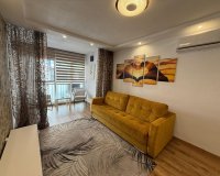 Revente - Appartement -
Torrevieja - Centro