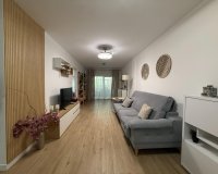 Revente - Appartement -
Torrevieja - Centro