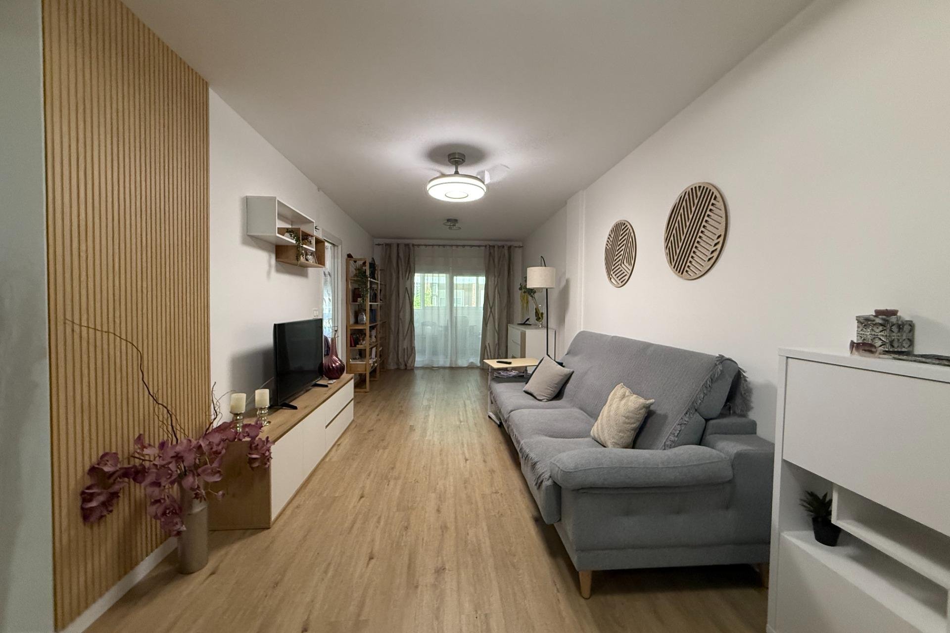 Revente - Appartement -
Torrevieja - Centro