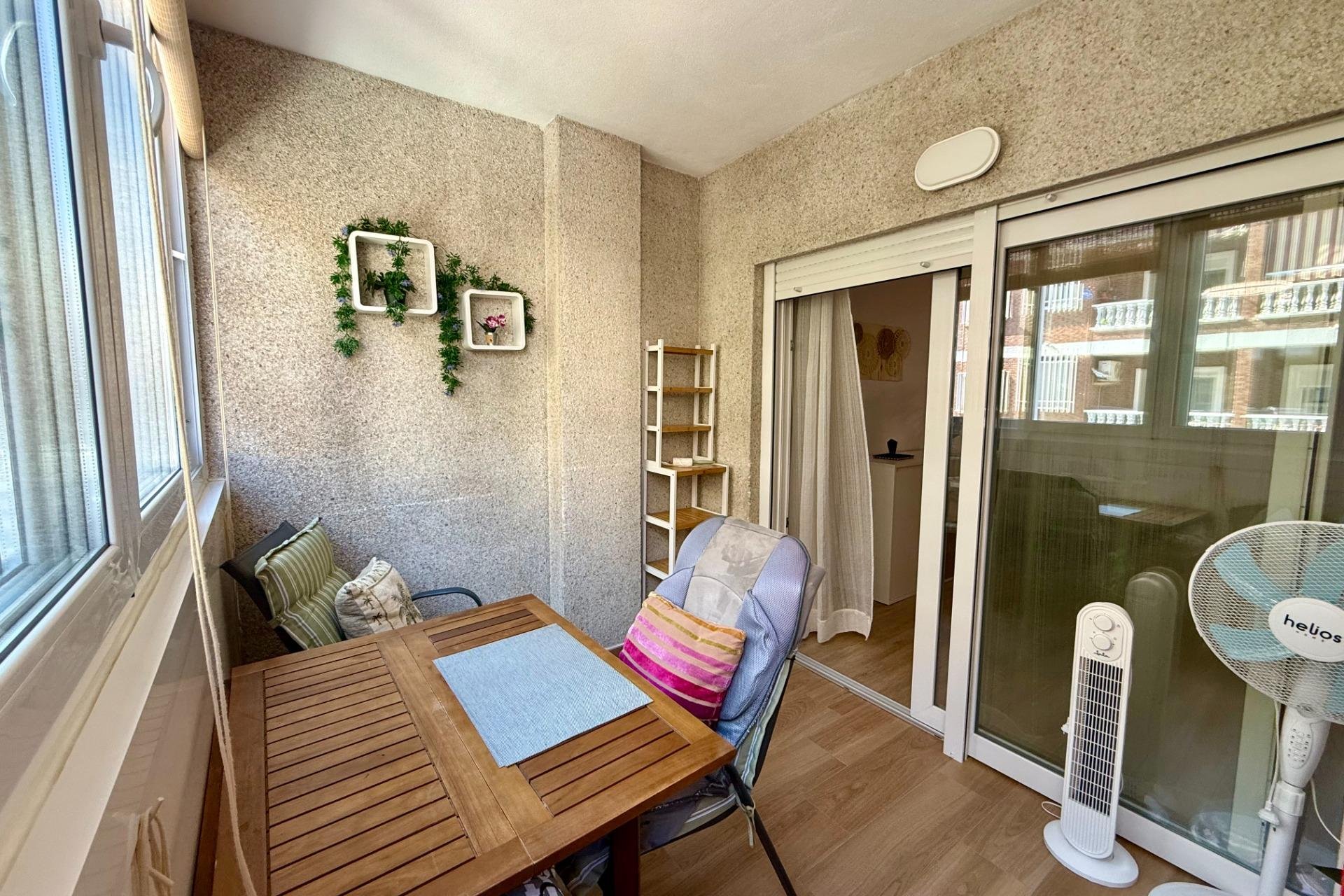 Revente - Appartement -
Torrevieja - Centro