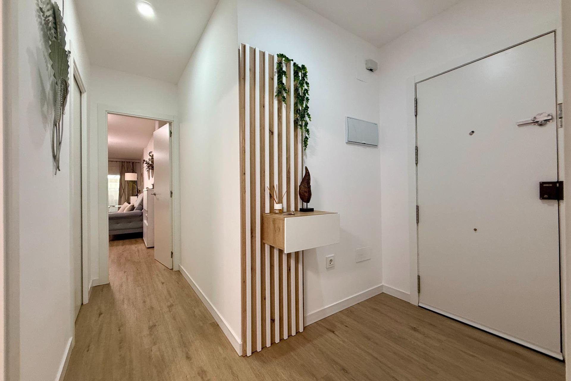 Revente - Appartement -
Torrevieja - Centro