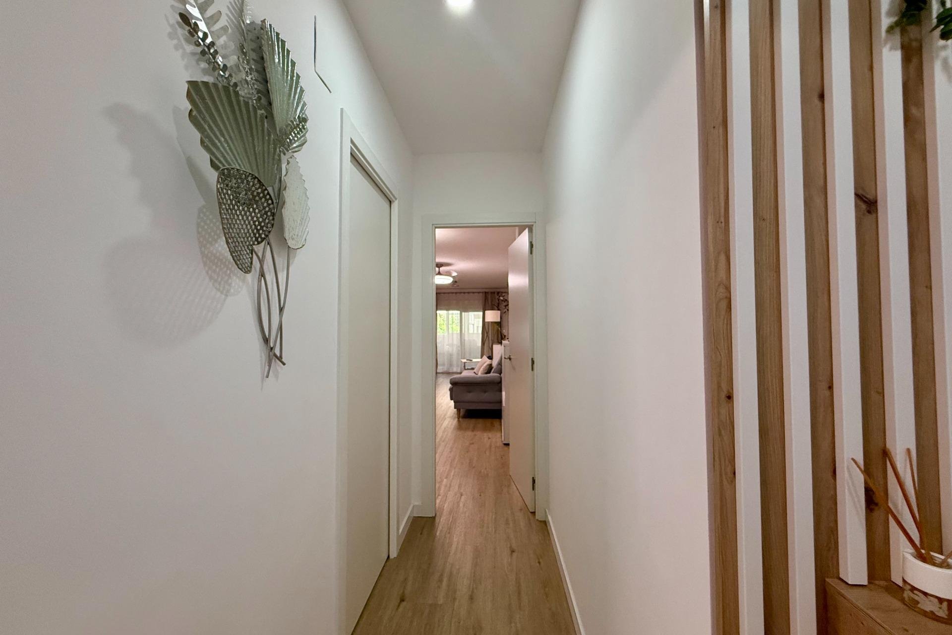 Revente - Appartement -
Torrevieja - Centro