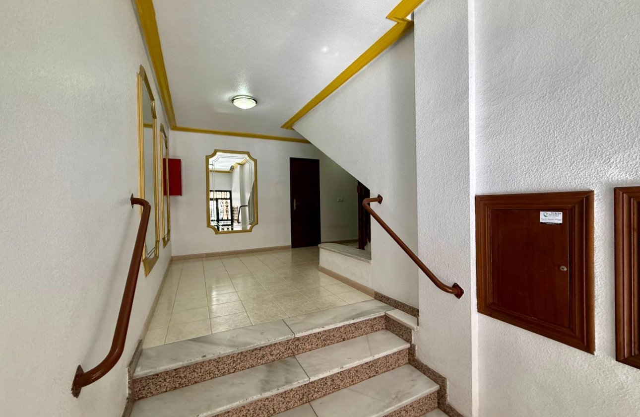 Revente - Appartement -
Torrevieja - Centro
