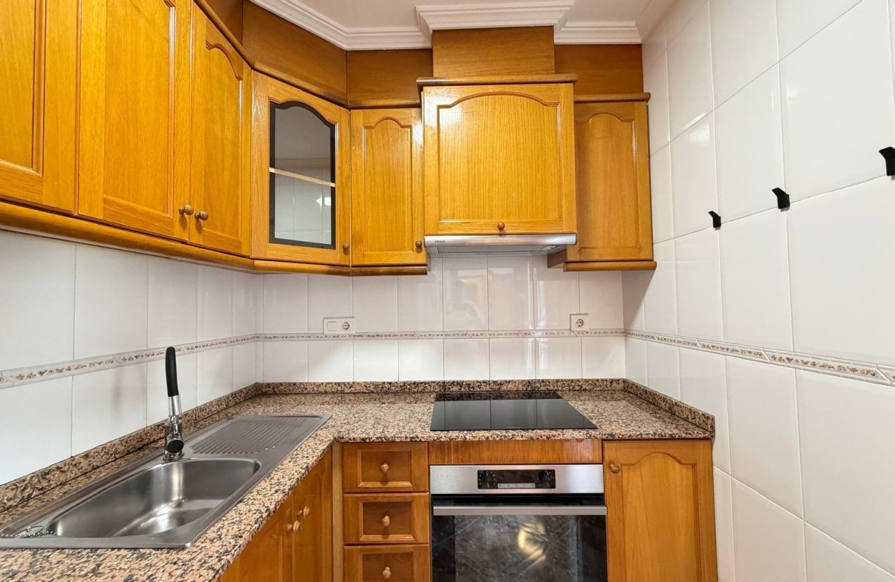 Revente - Appartement -
Torrevieja - Centro