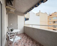 Revente - Appartement -
Torrevieja - Centro