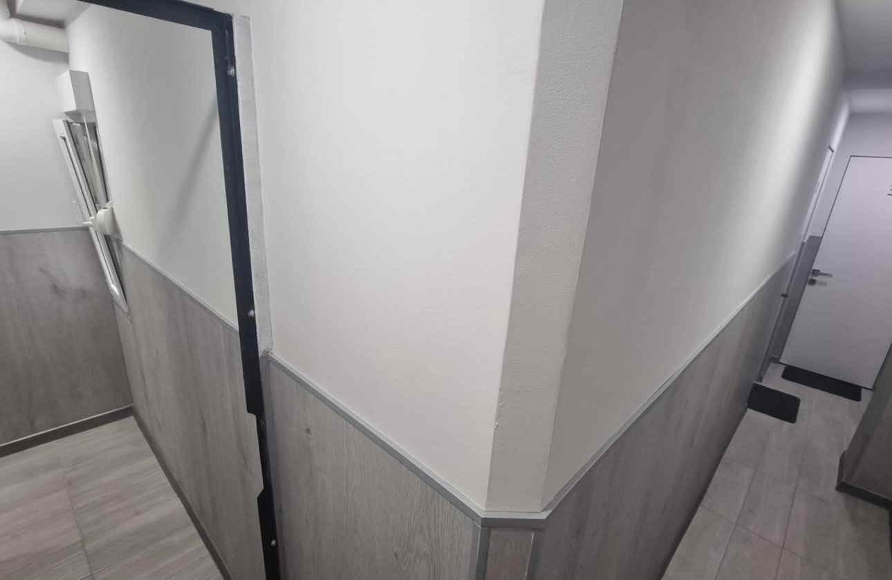 Revente - Appartement -
Torrevieja - Centro