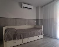 Revente - Appartement -
Torrevieja - Centro
